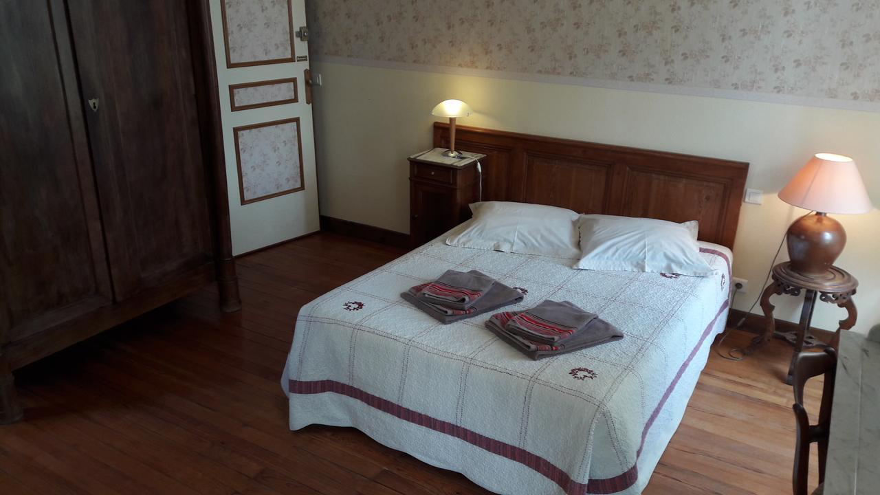 Bed and Breakfast Golf De Teynac Beychac-et-Caillau Zewnętrze zdjęcie