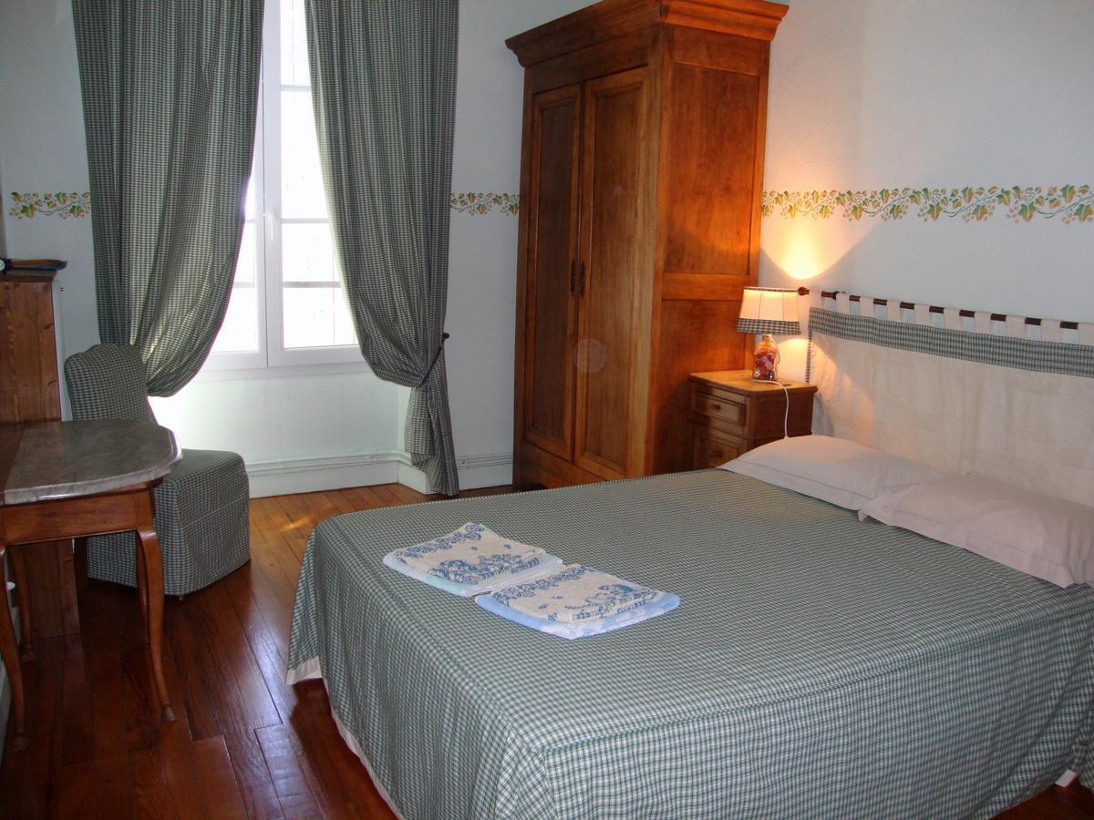 Bed and Breakfast Golf De Teynac Beychac-et-Caillau Zewnętrze zdjęcie